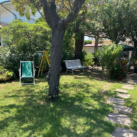 B&B I Versi Del Mare Roseto Degli Abruzzi Exterior photo